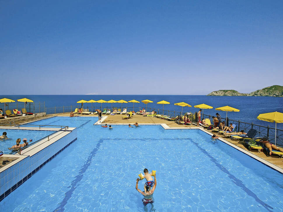 Leptos Panorama Hotel