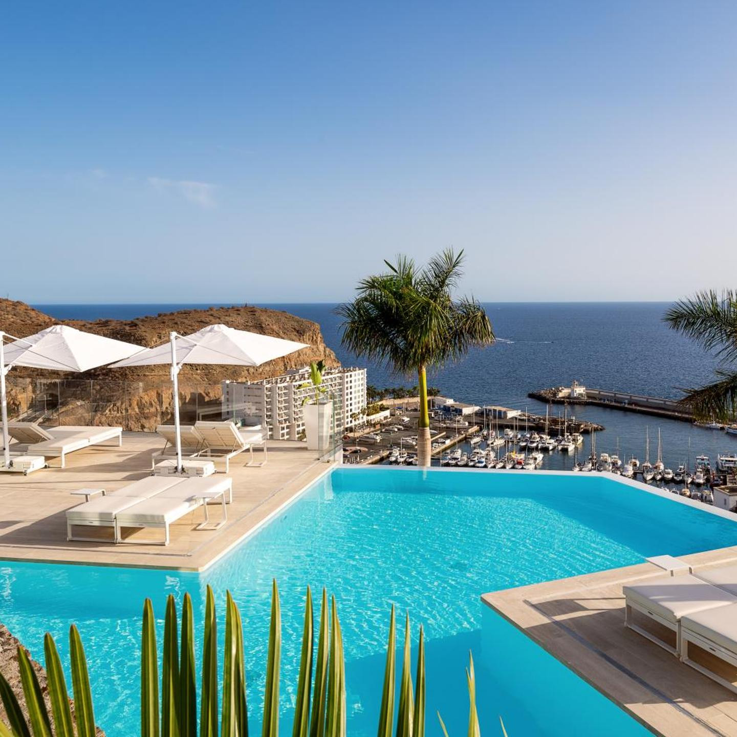 Grand Horizon Luxury Boutique Apartments