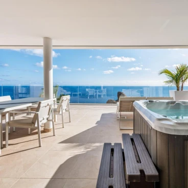 Grand Horizon Luxury Boutique Apartments