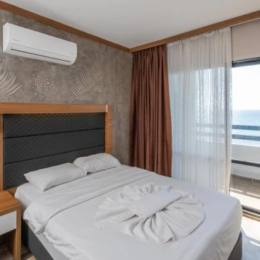 Sunday Beach Hotel