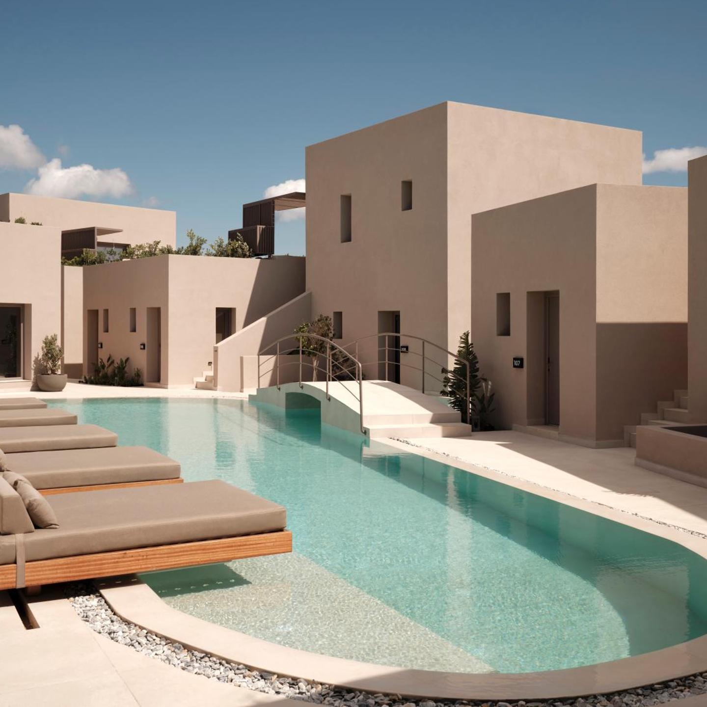 Enarma Suites & Spa Wellness Retreat