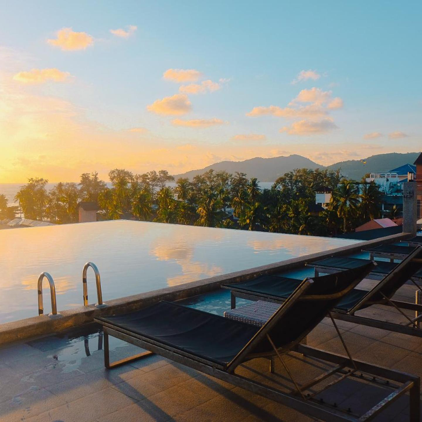 YouDee Hotel Patong - formerly Meir Jarr Hotel Patong