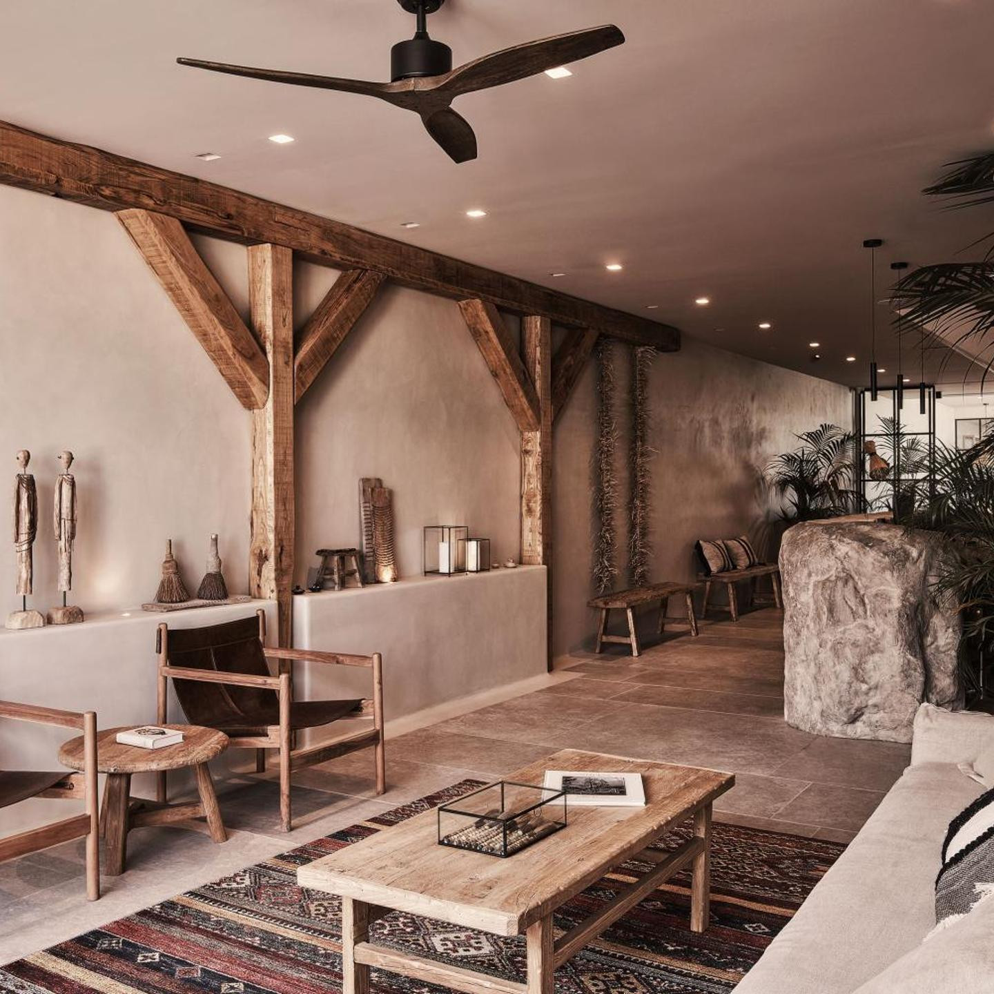 Amyth of Mykonos Agios Stefanos