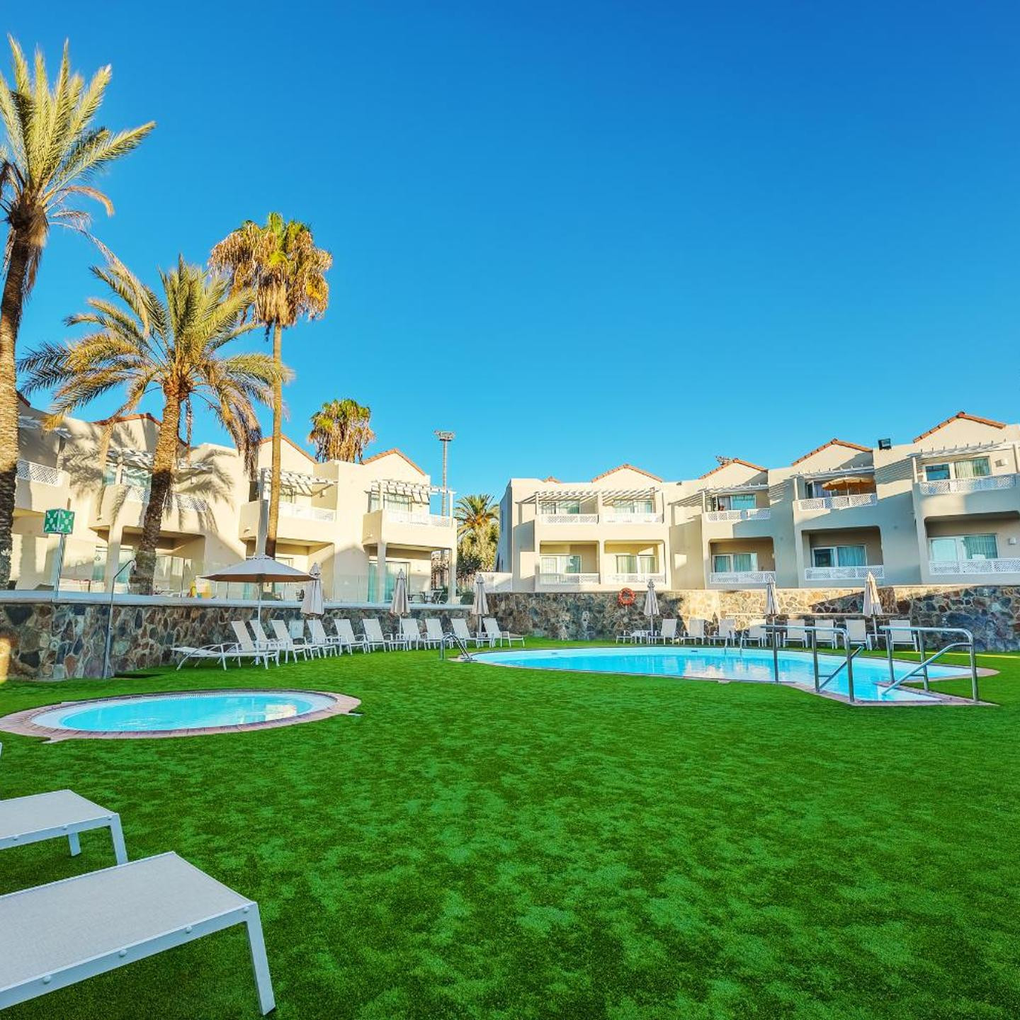 LIVVO Koala Garden Apartamentos