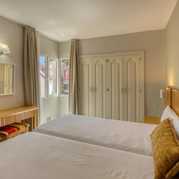 LIVVO Koala Garden Apartamentos