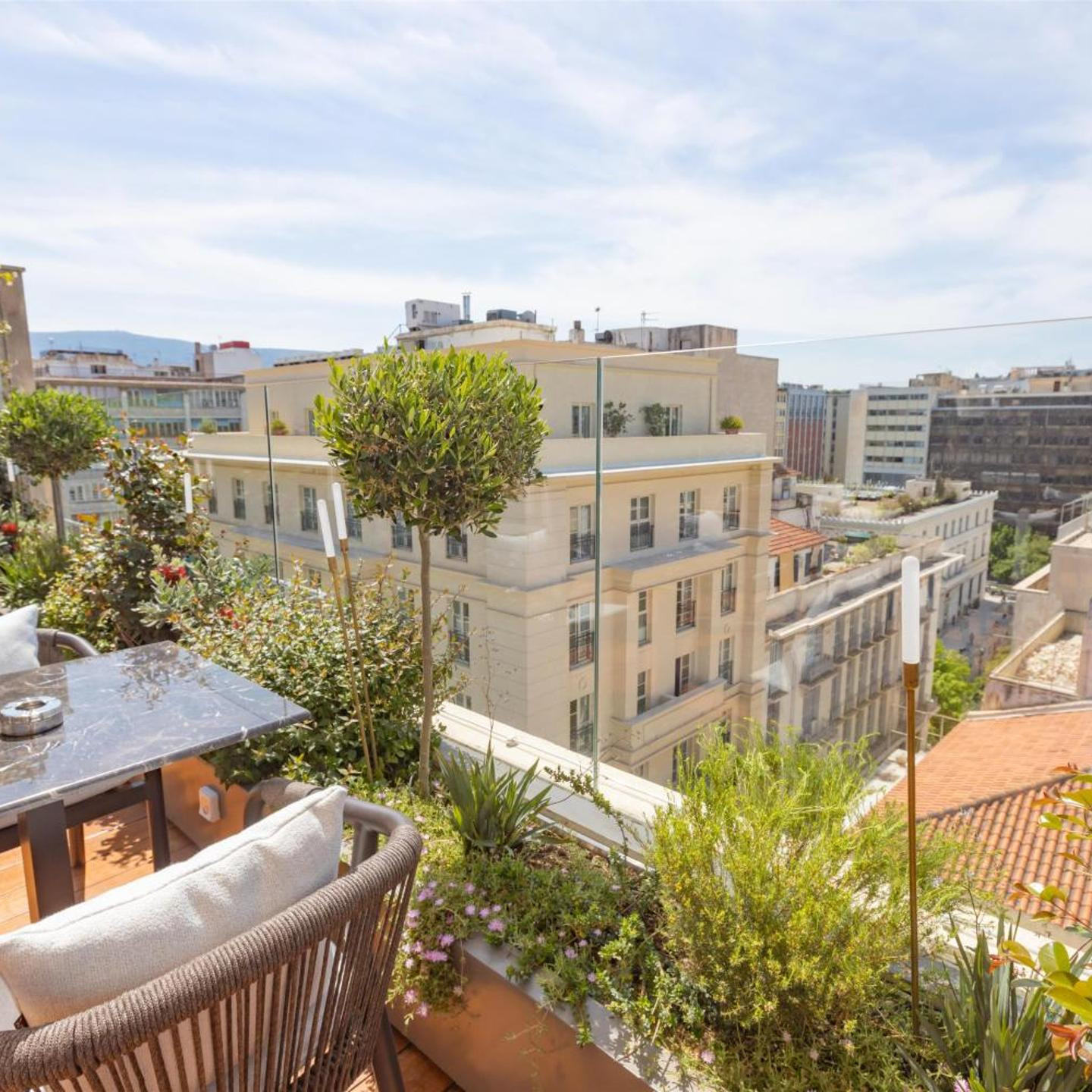 Adia Aluma Athens, Curio Collection By Hilton