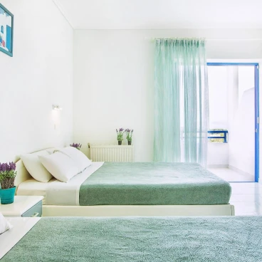 Xenios Port Marina Hotel