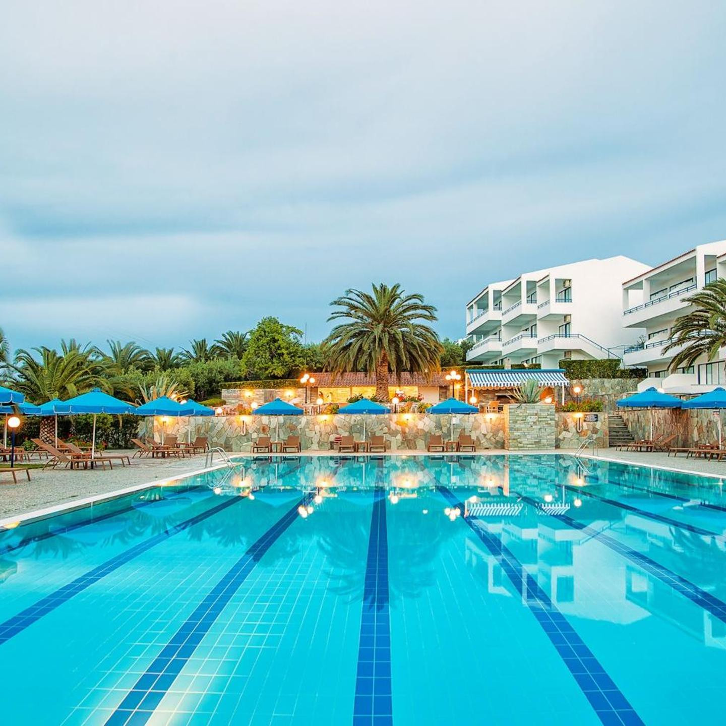 Xenios Port Marina Hotel