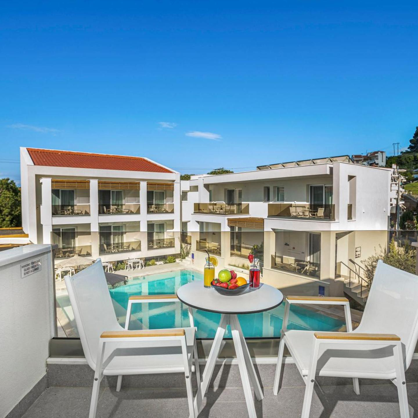 Mirablue Luxury Residences