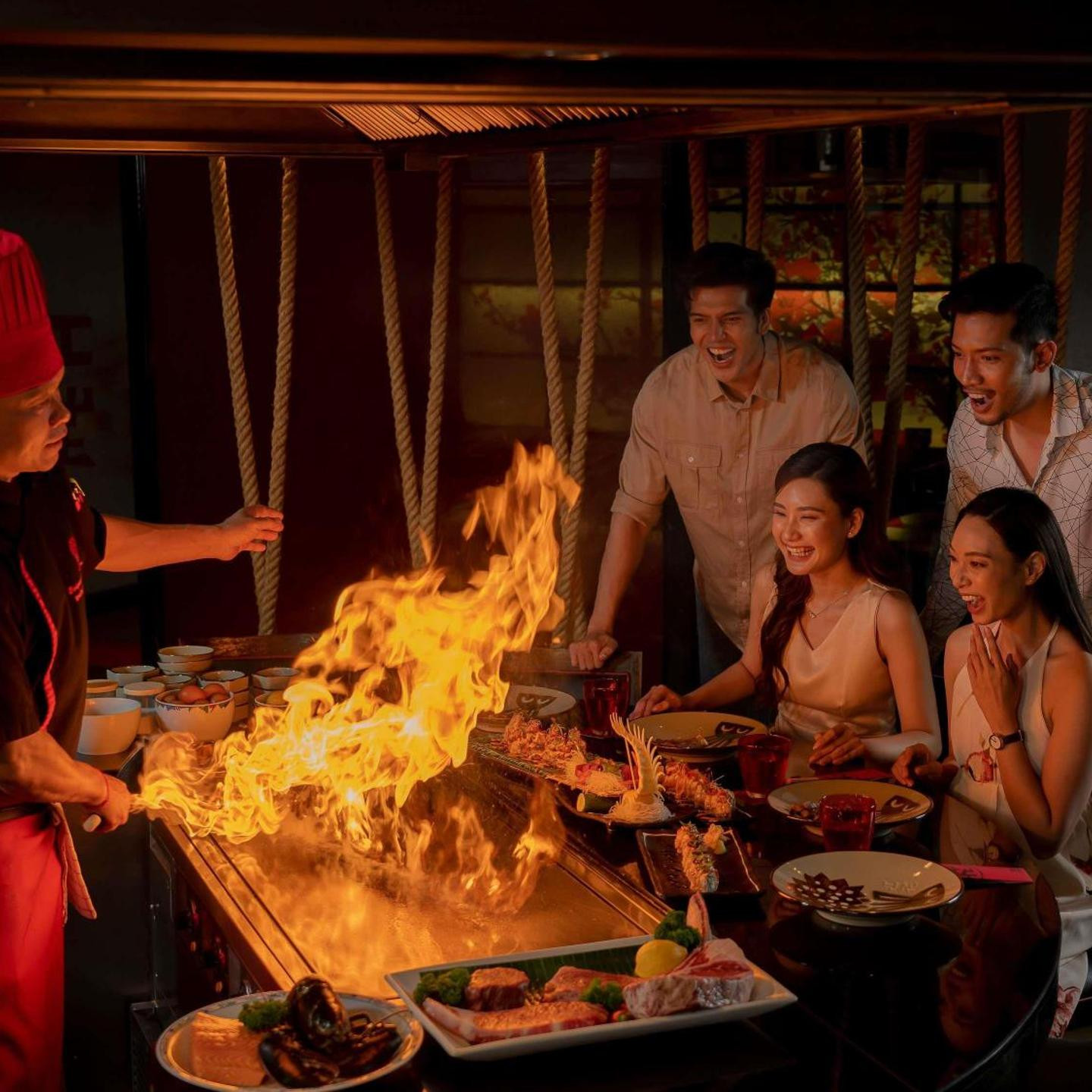 Grand Mercure Bangkok Atrium