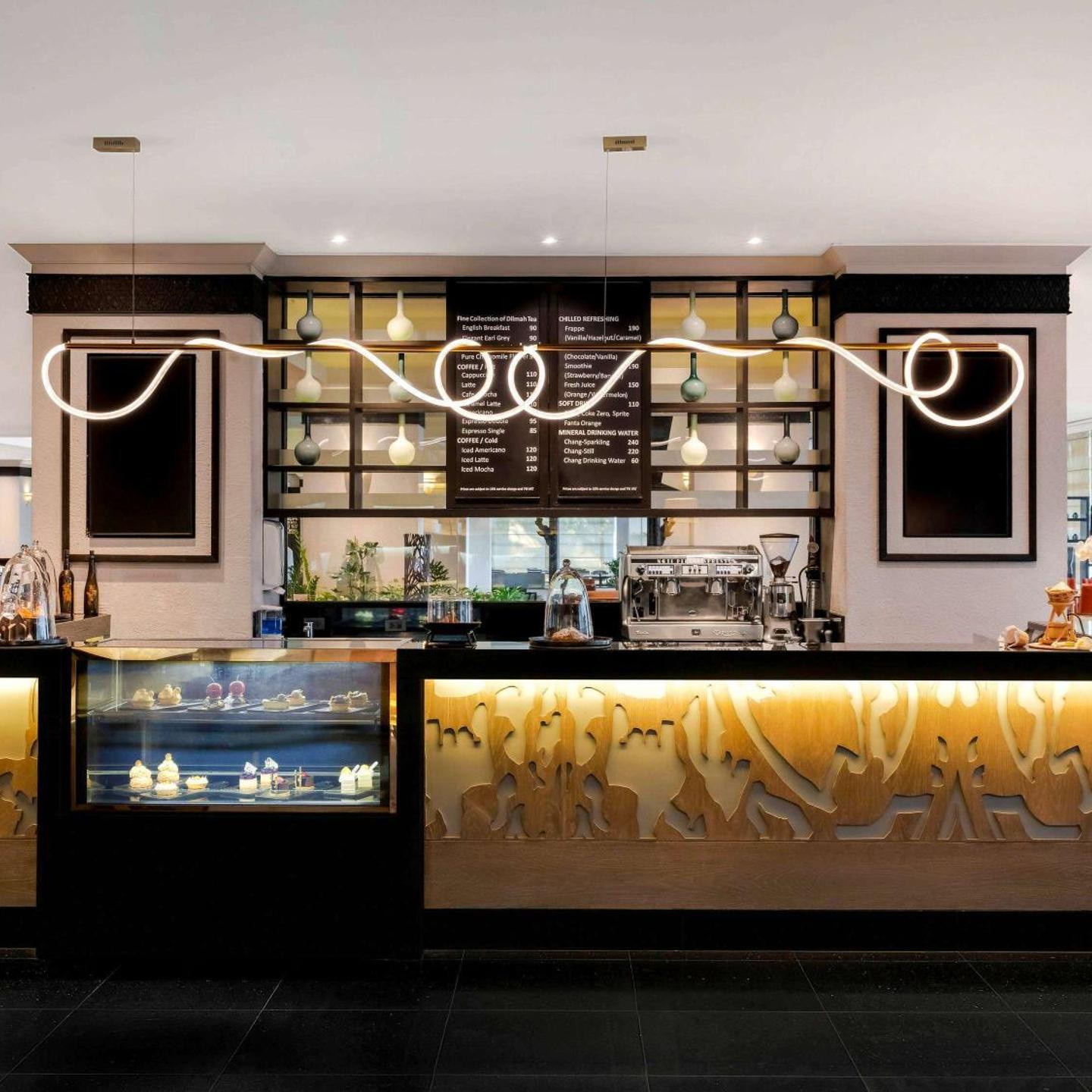 Grand Mercure Bangkok Atrium