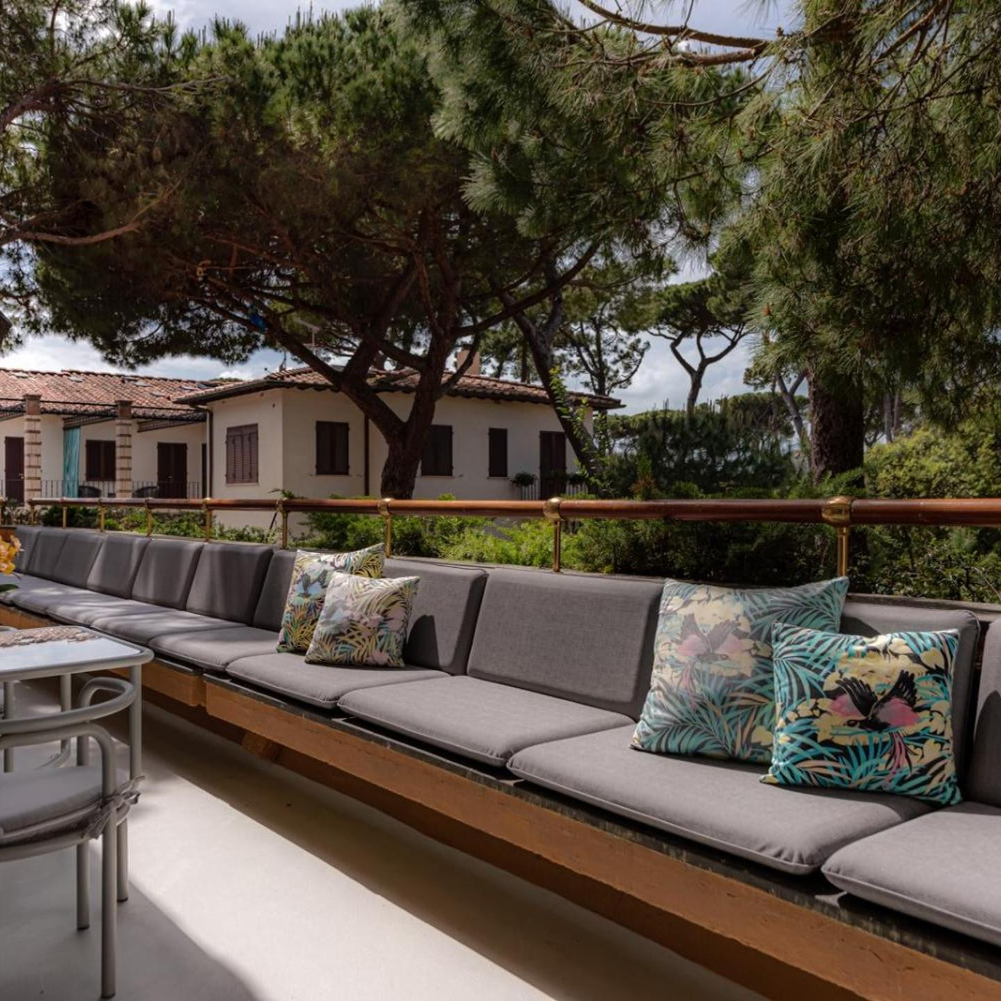 Augustus Hotel & Resort