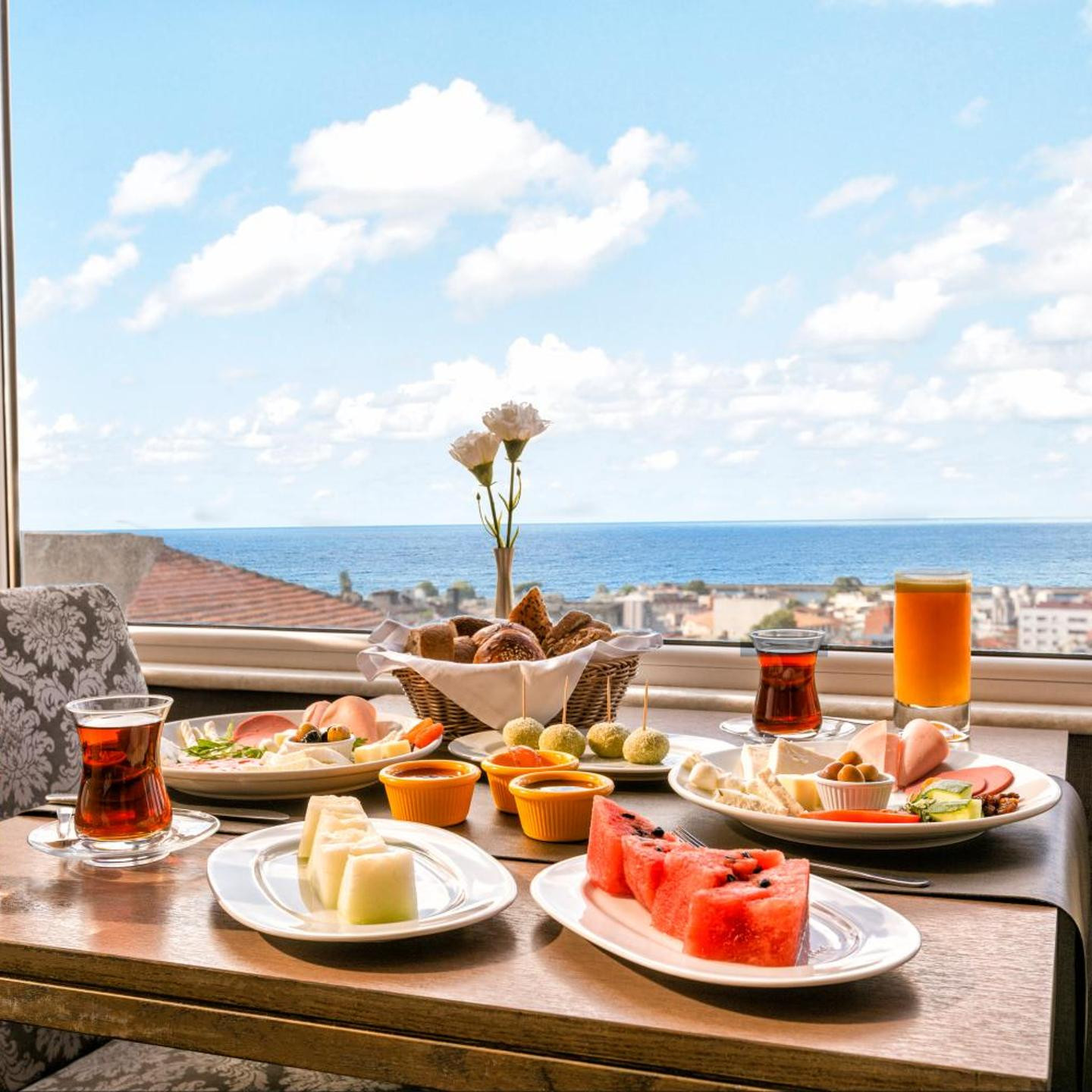 AHC Grand Bazaar Hotel