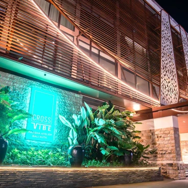 Cross Vibe Paasha Atelier Bali Kuta