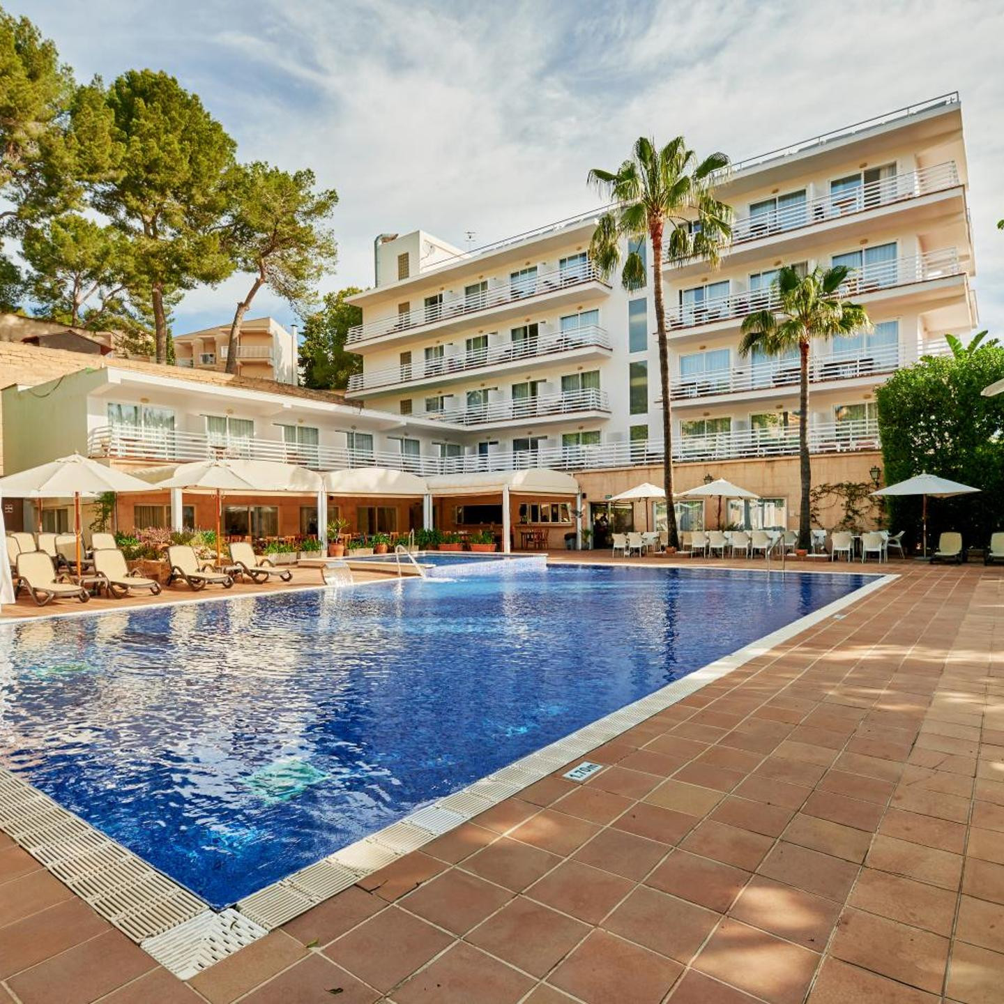 ROC Oberoy - Adults Only