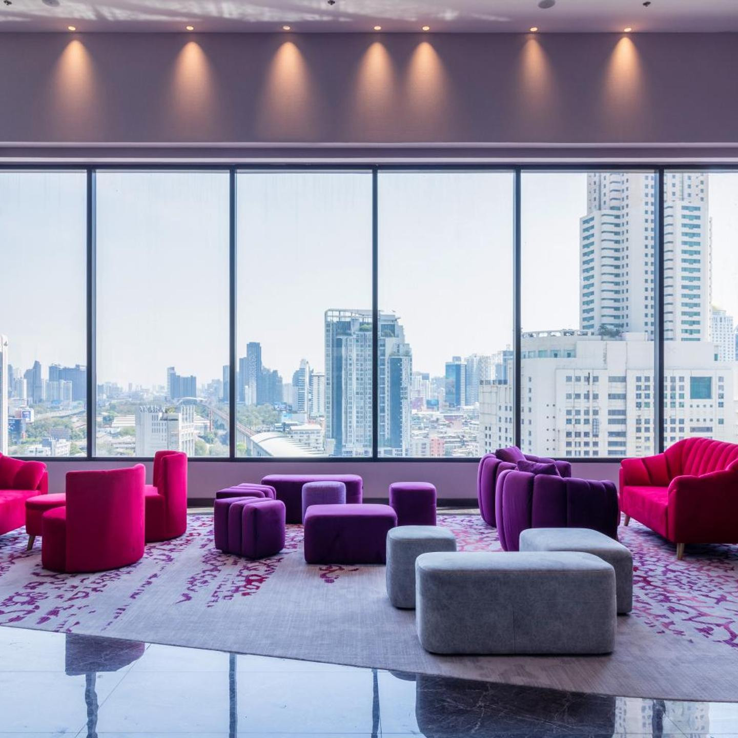 Queensland Hotel Bangkok