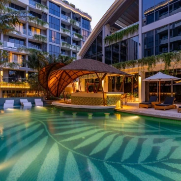 La Green Hotel and Residence