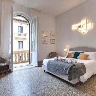 Magenta Apartment by Mamo Florence