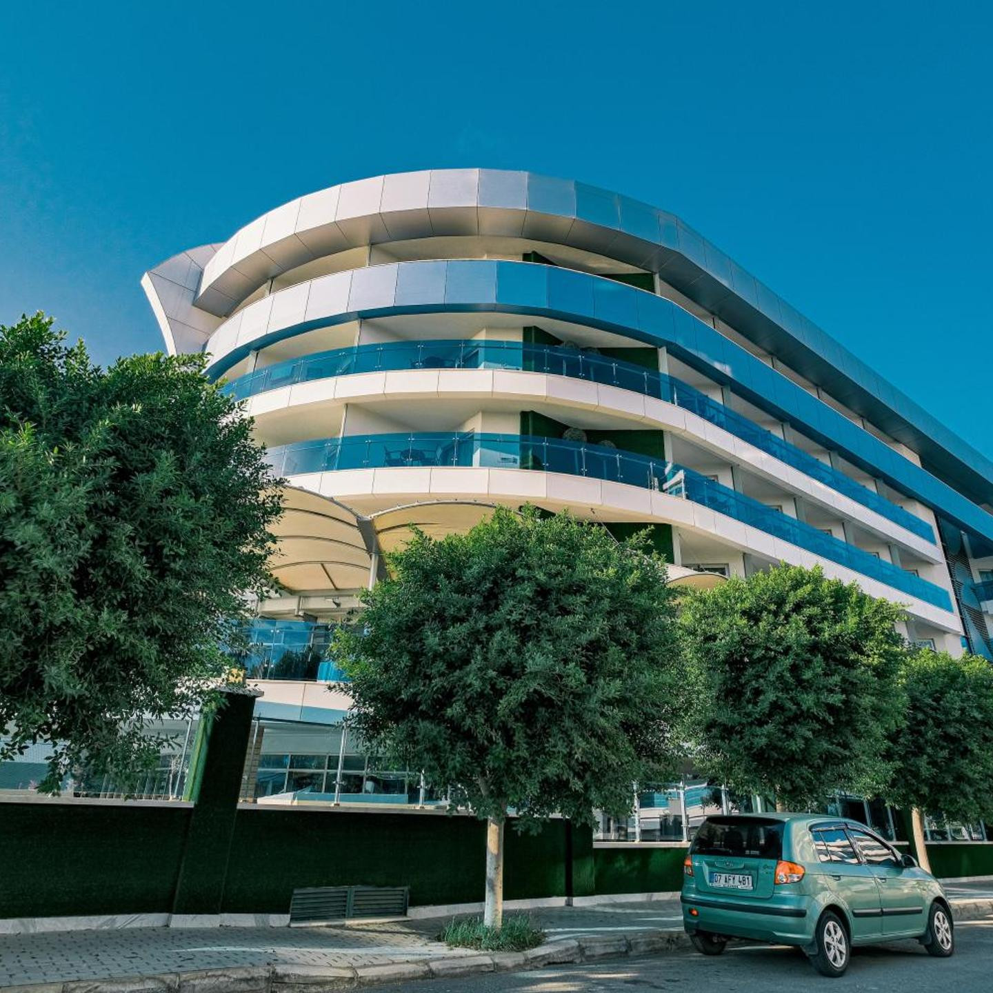 Sunprime C-Lounge - Adult Only