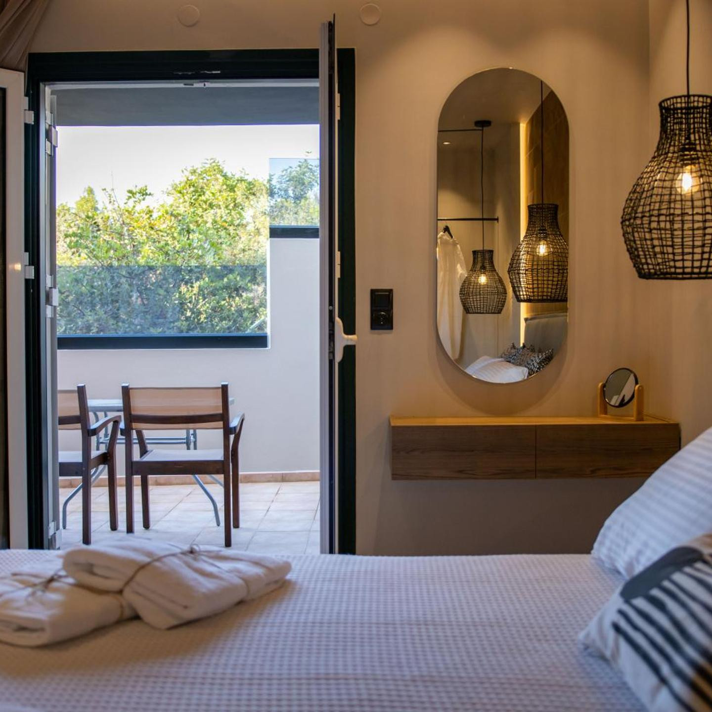 Sunny Hill by Estia ex Mary Sofi