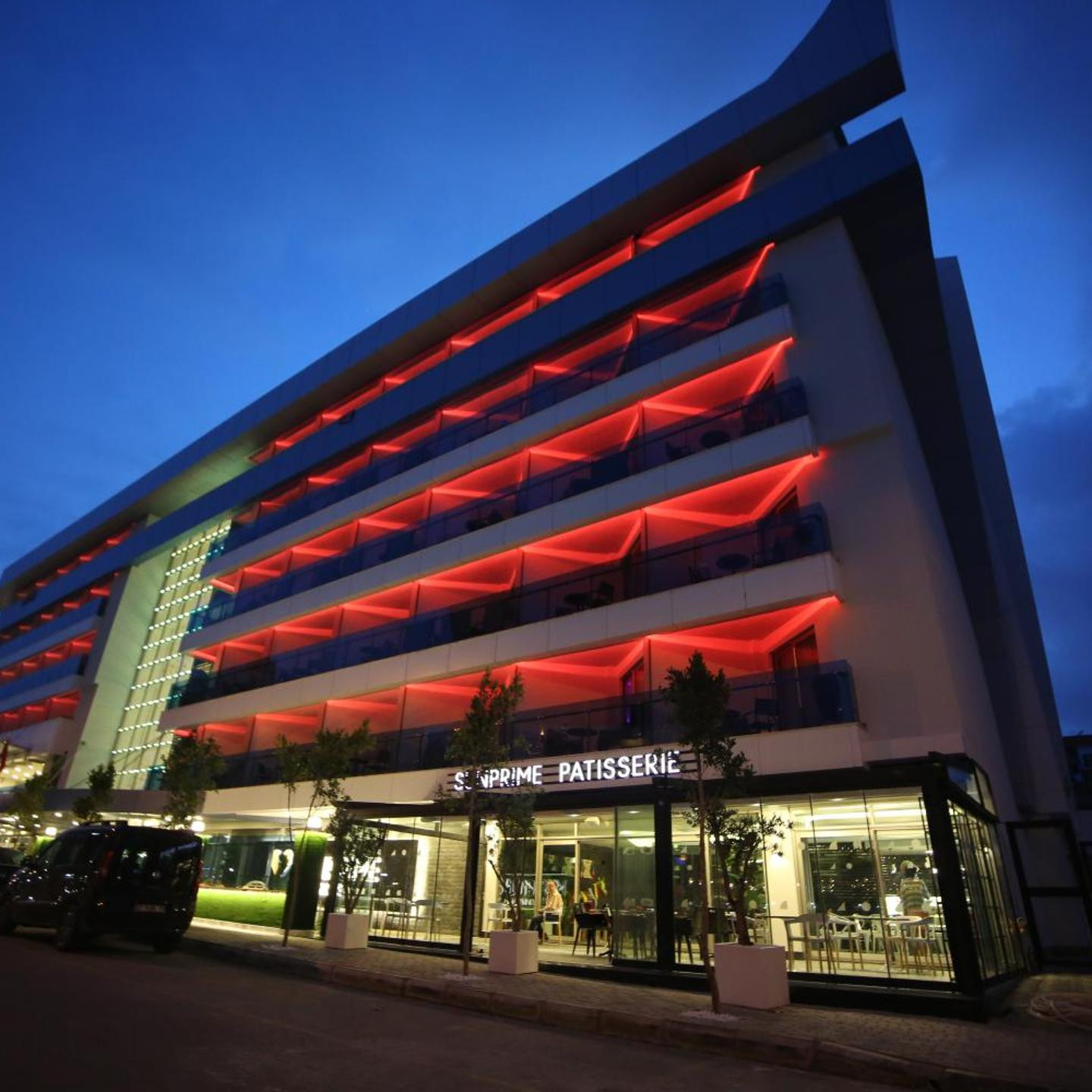 Sunprime C-Lounge - Adult Only