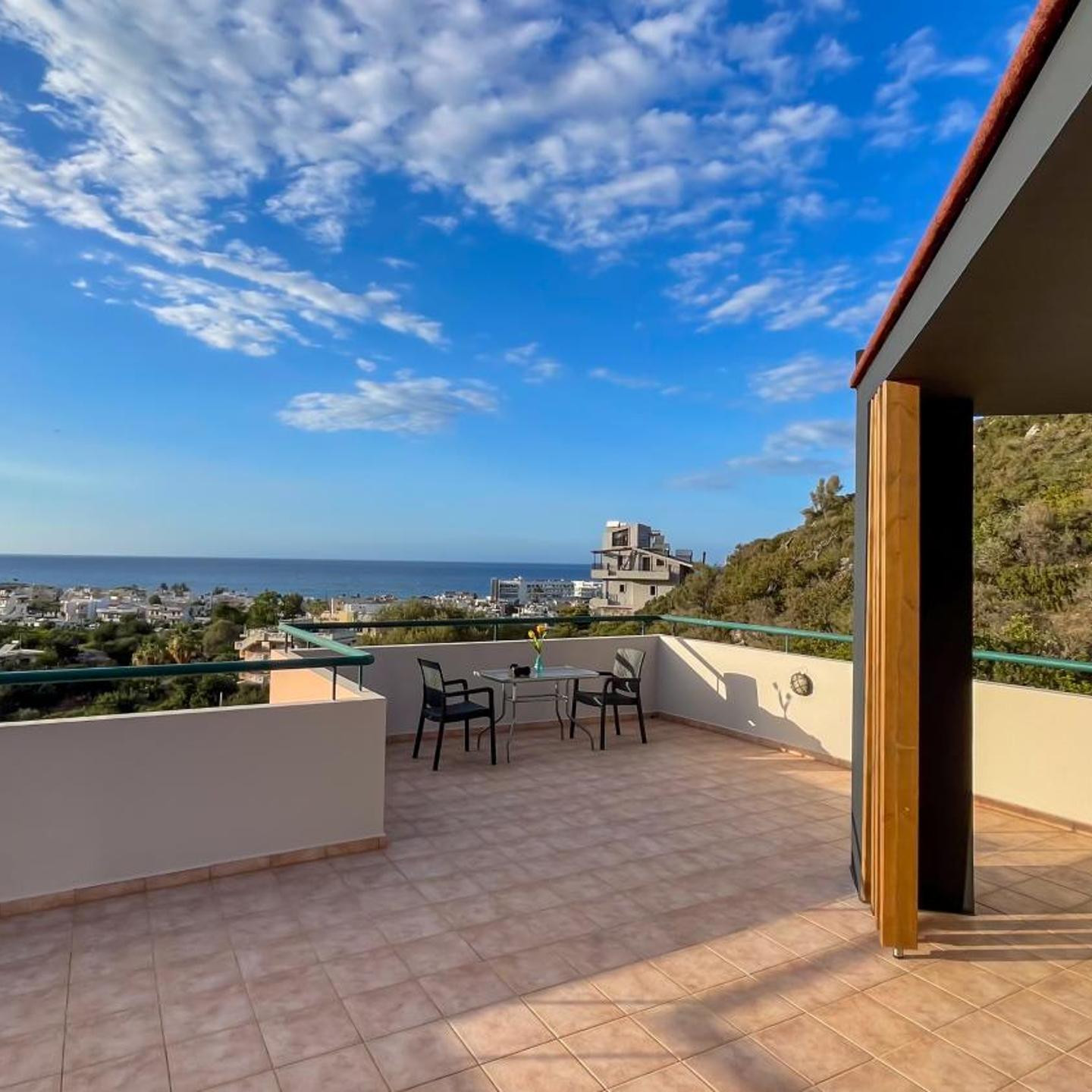 Sunny Hill by Estia ex Mary Sofi