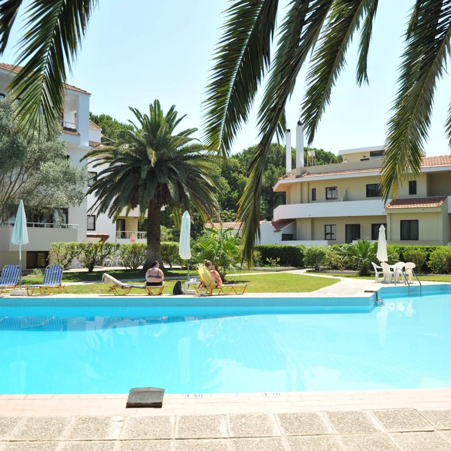 Niki Hotel Apartments