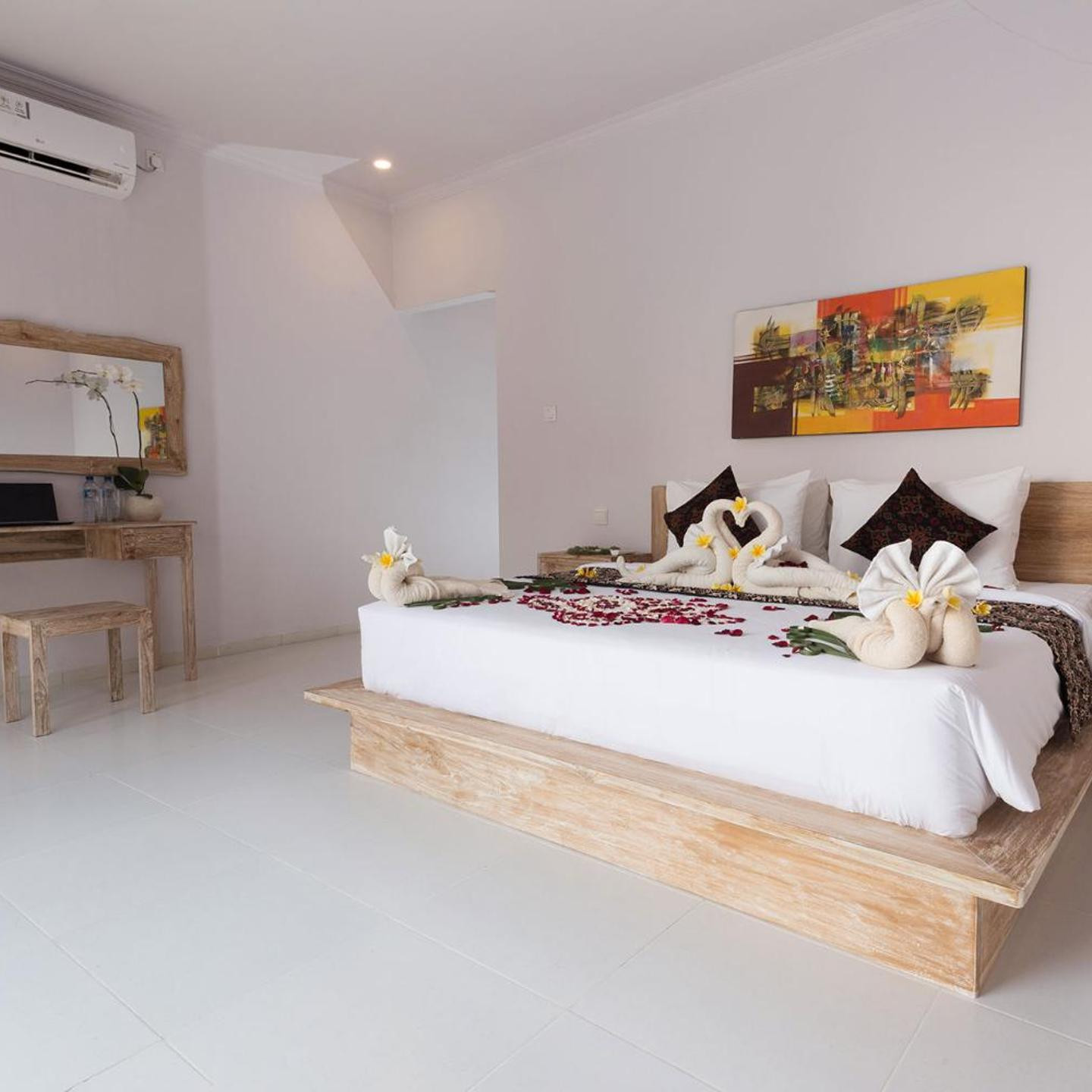 Maisaba Seminyak Loft & Villas