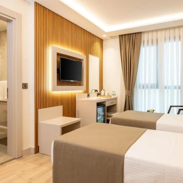 Carina Gold Hotel And Restaurant