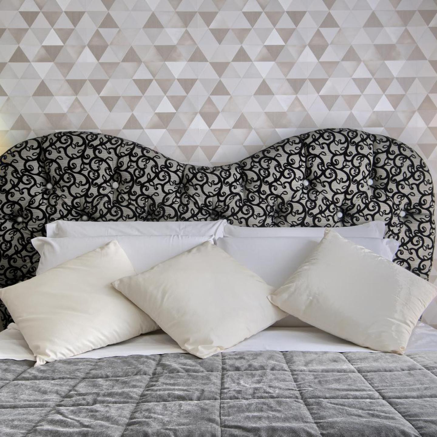 Domus Pietro Inn