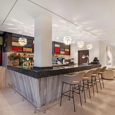 VIVA Golf Adults Only 18+