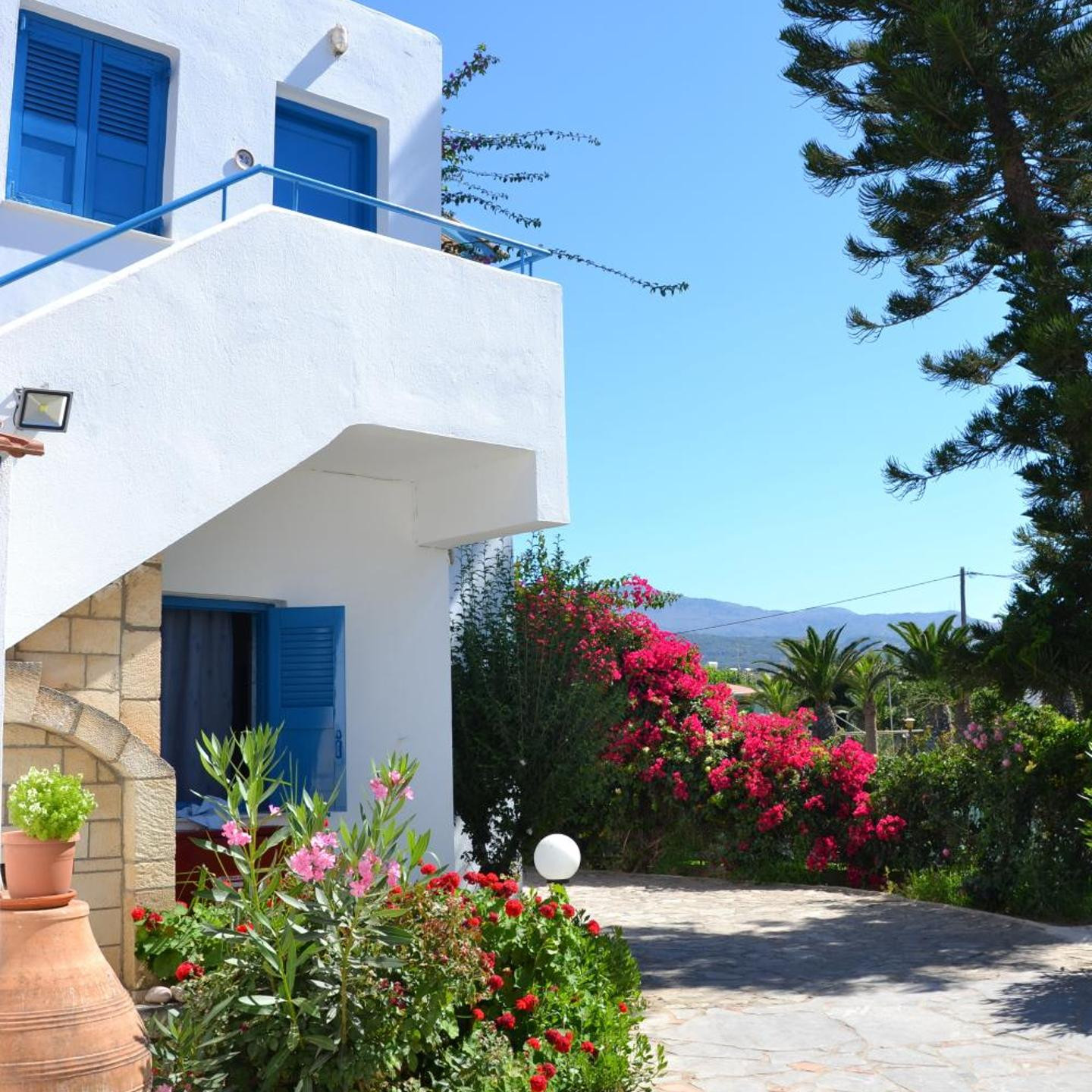 Galeana Beach Hotel