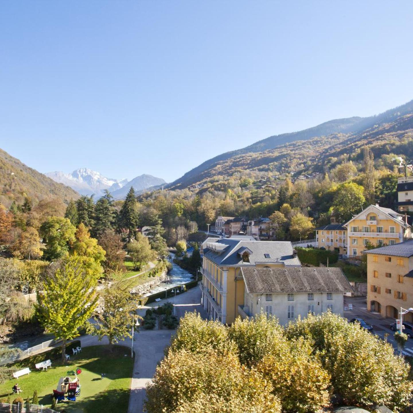 B&B HOME Brides-les-Bains Les 3 Vallées