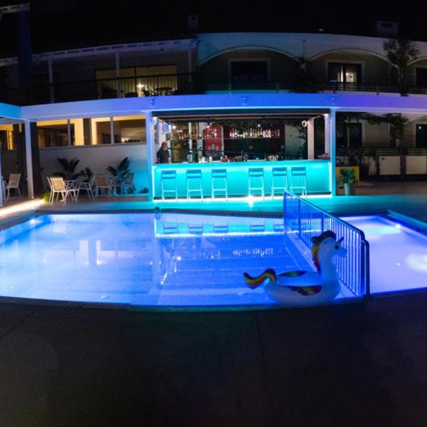 Trefon Hotel Apartments and Family Suites