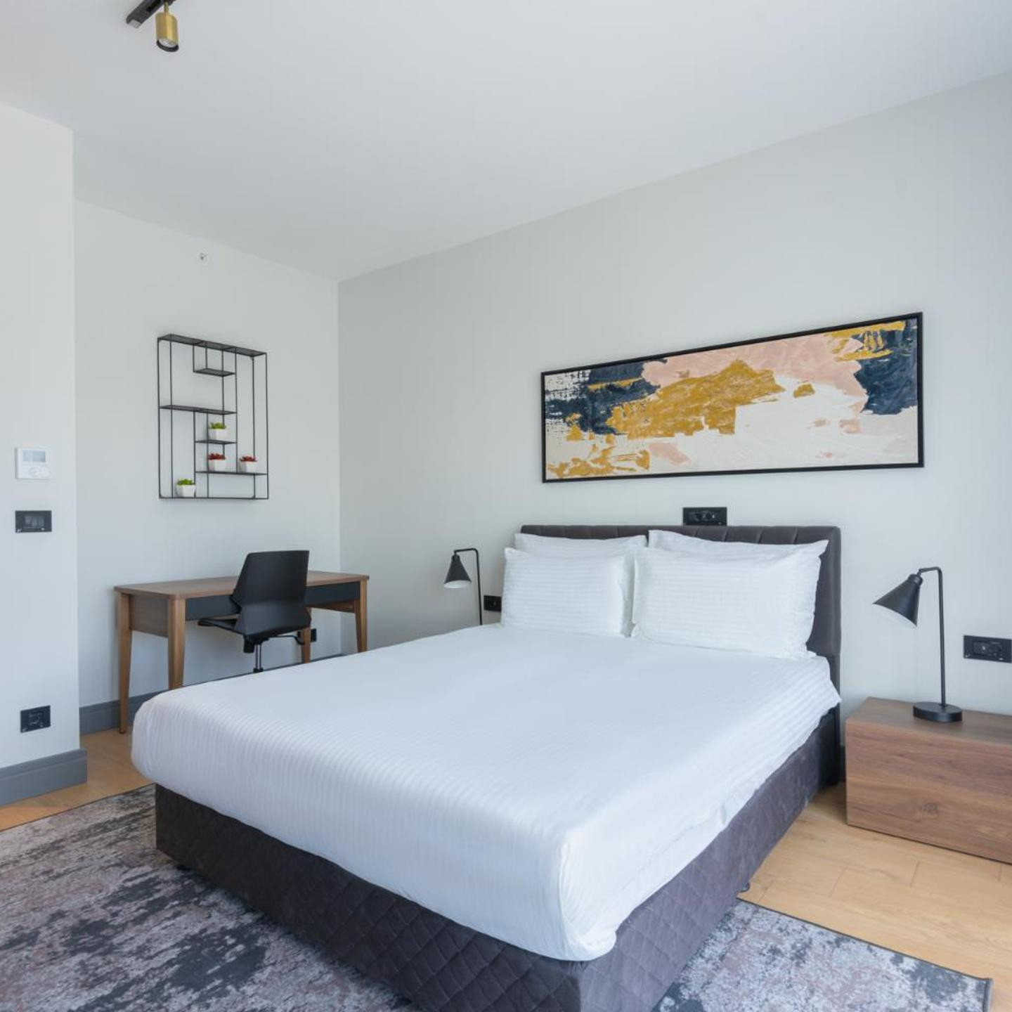 The Superior Living Kagithane