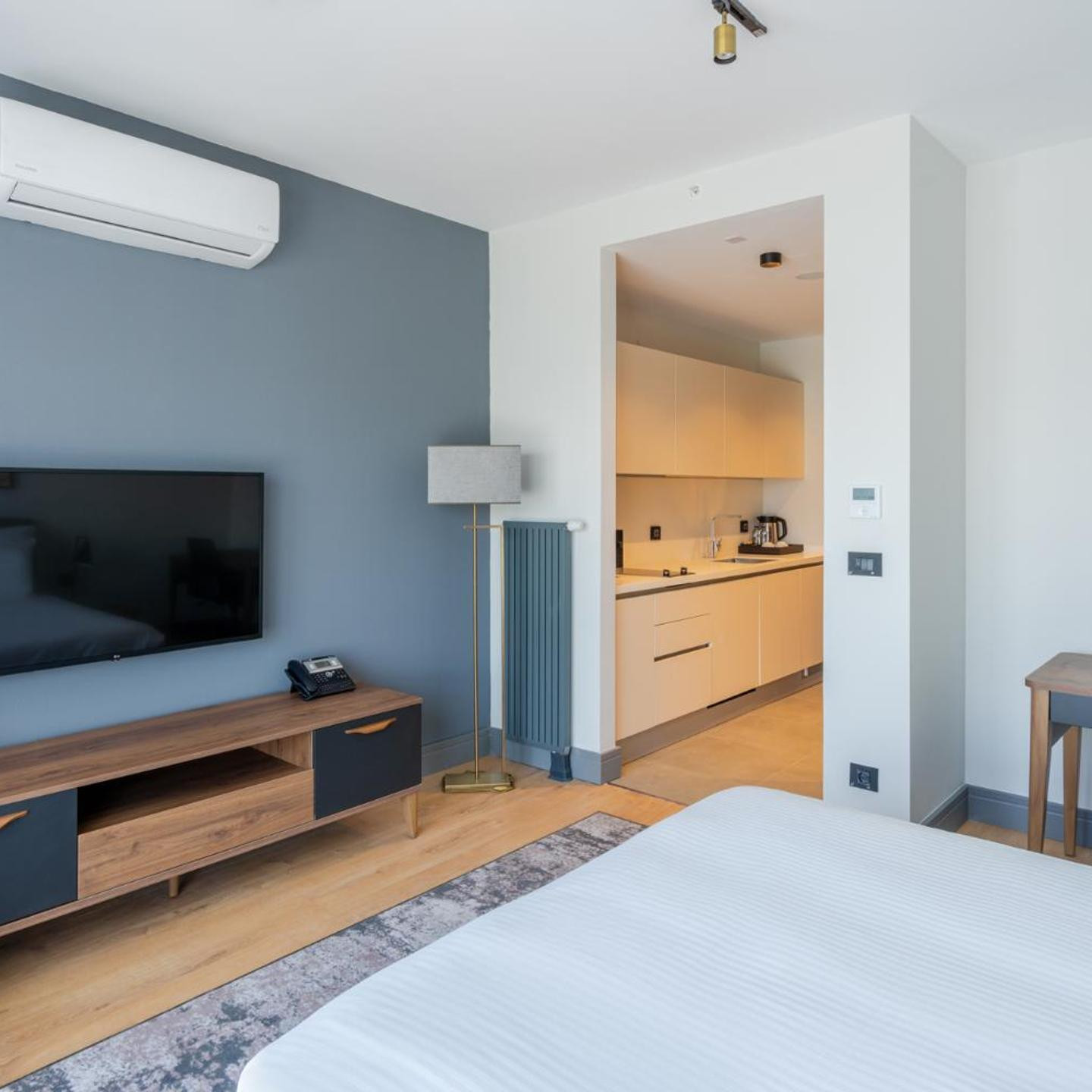 The Superior Living Kagithane