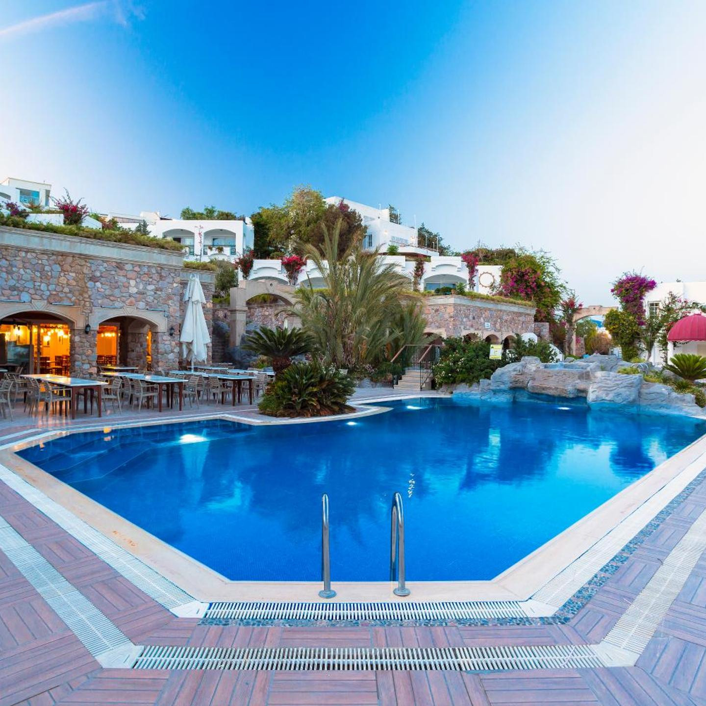 Royal Asarlık Beach Hotel & Spa