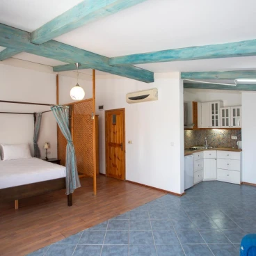 Aquarius Hotel