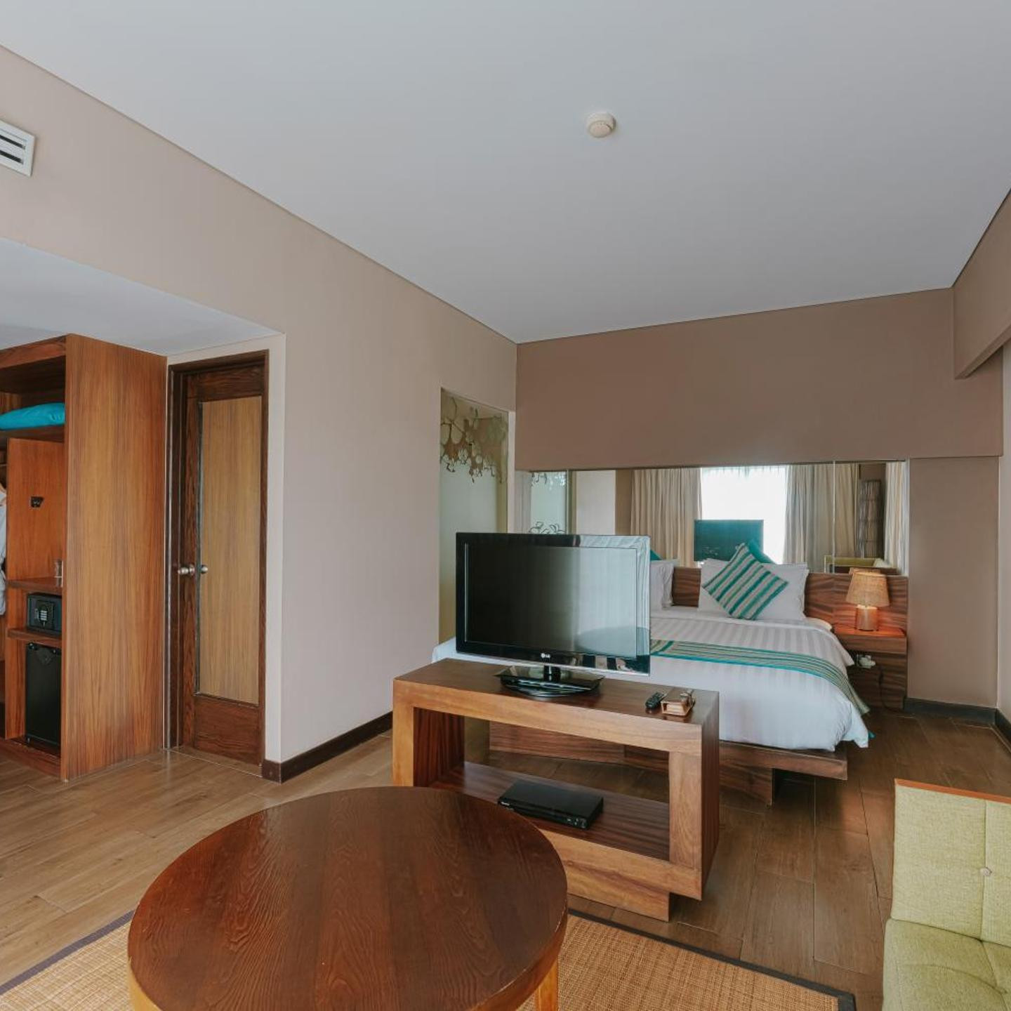 Grand Ixora Kuta Resort