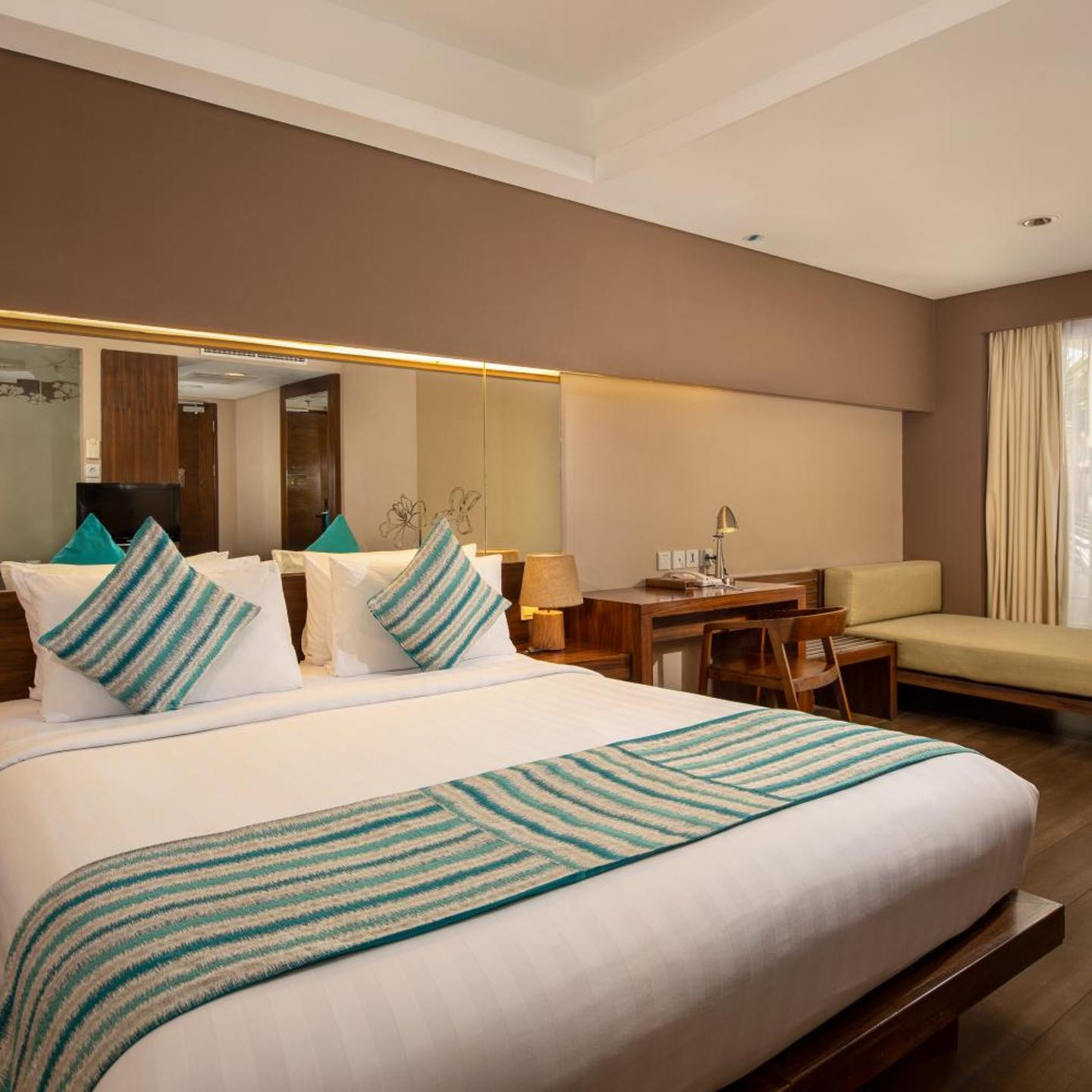 Grand Ixora Kuta Resort