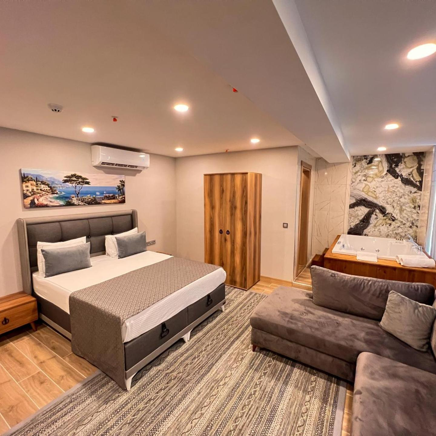 Old Town Point Hotel & Spa Antalya