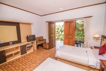 Puri Saron Madangan Hotel