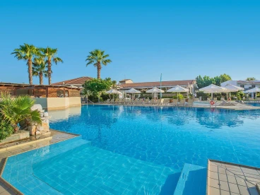 Golden Coast Hotel&Bungalows