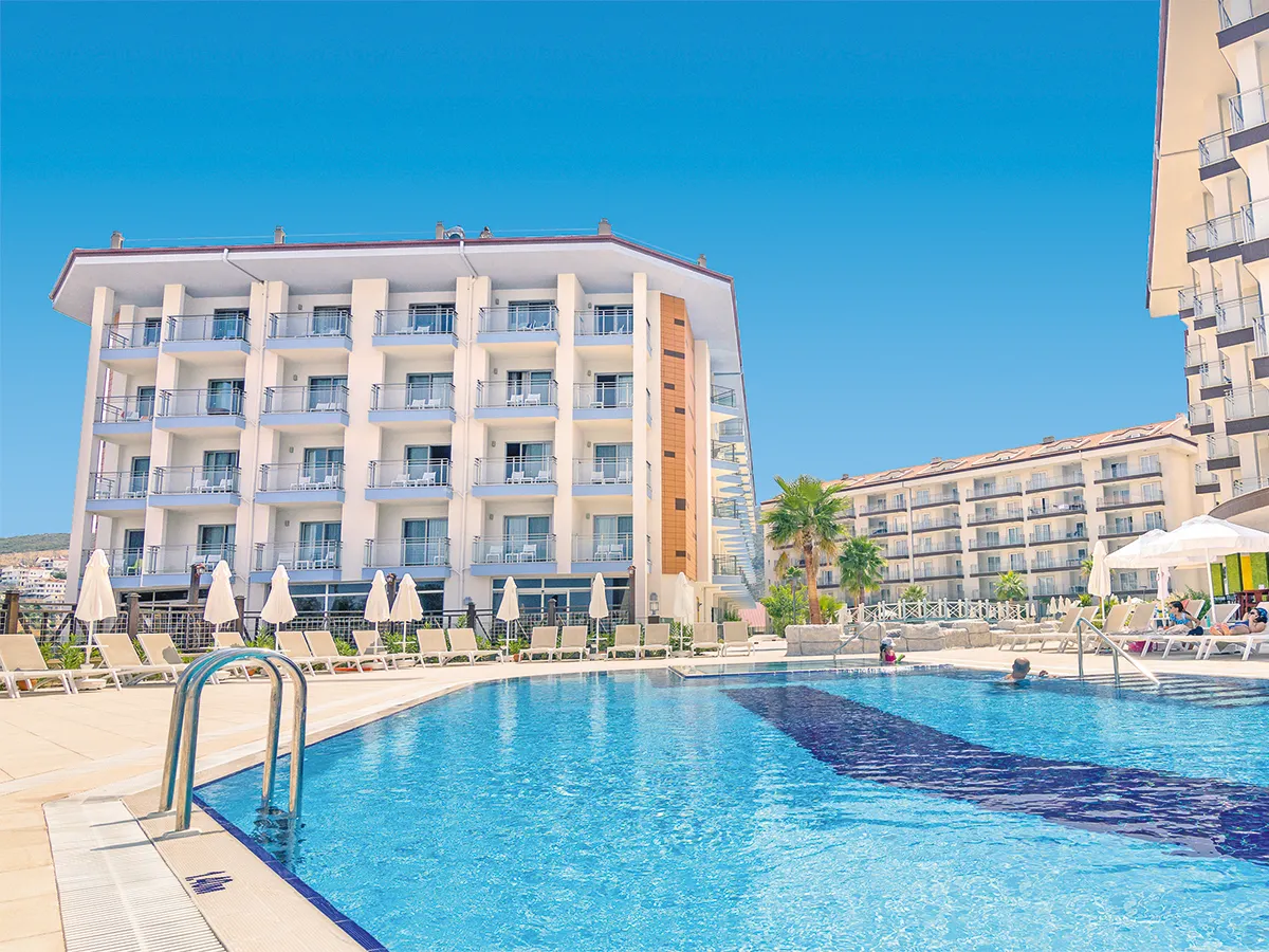 Ramada Hotel&Suites by Wyndham Kusadasi