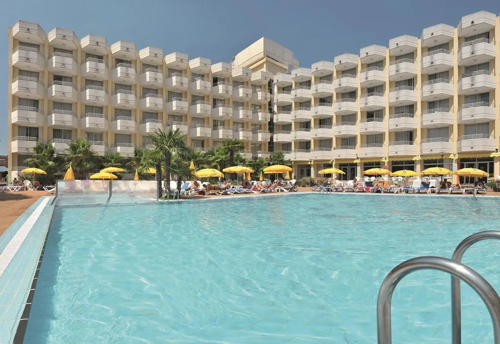 Hotel GHT Oasis Tossa&SPA