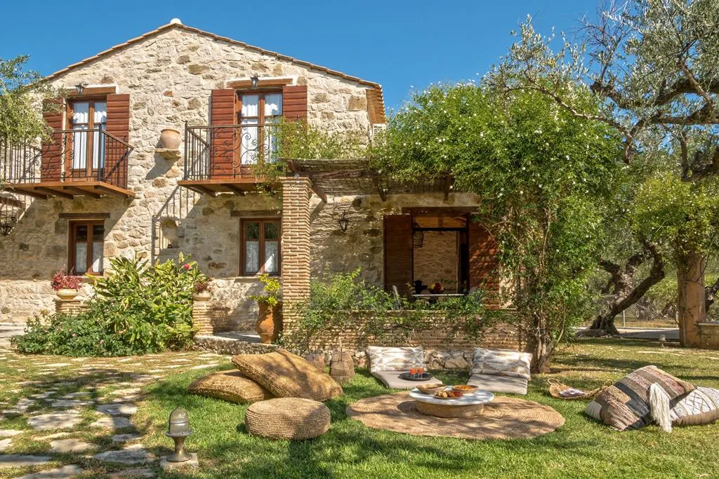 Paliokaliva Apartments and Villas