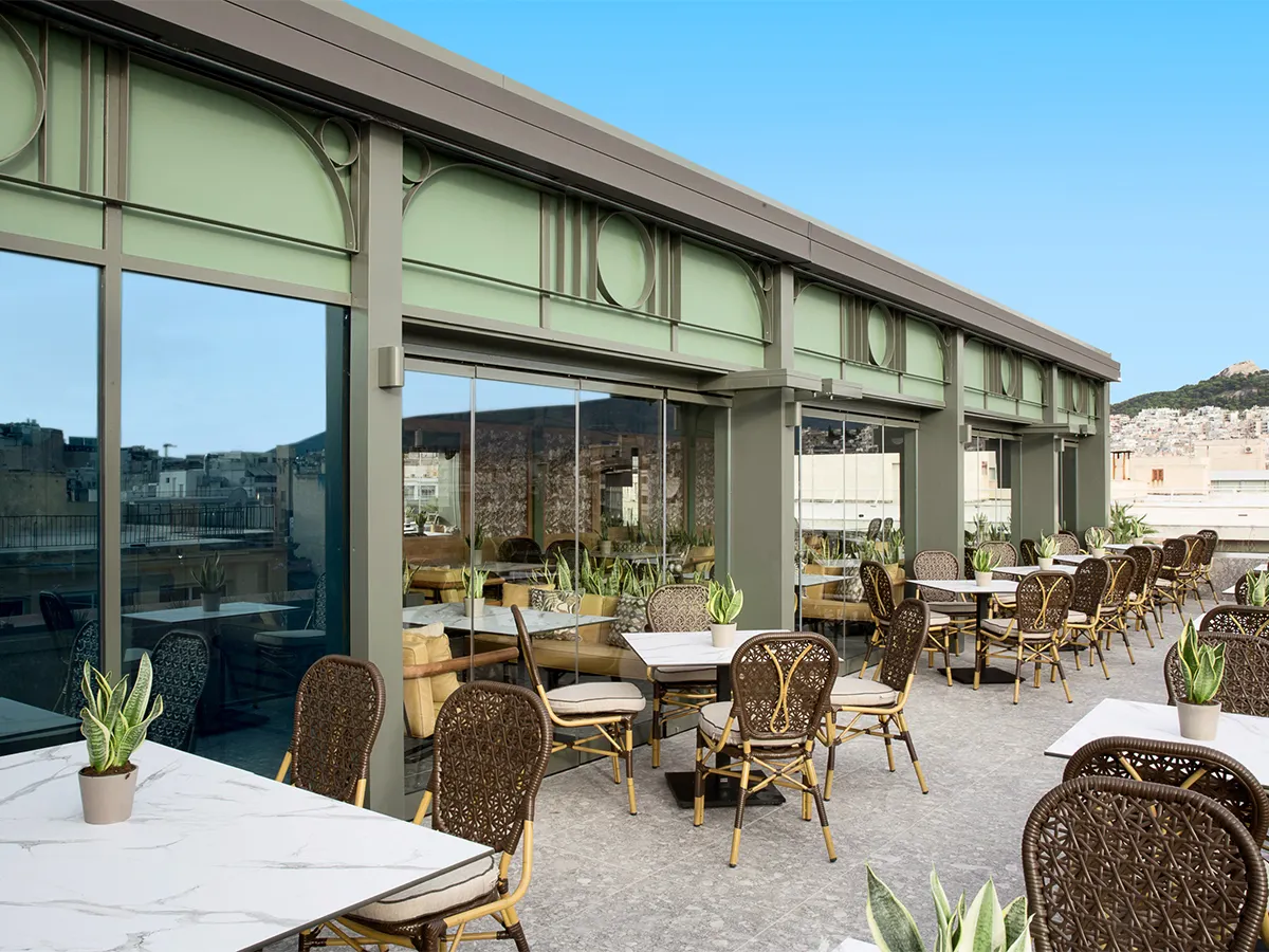 Zeus Essence Athens Central