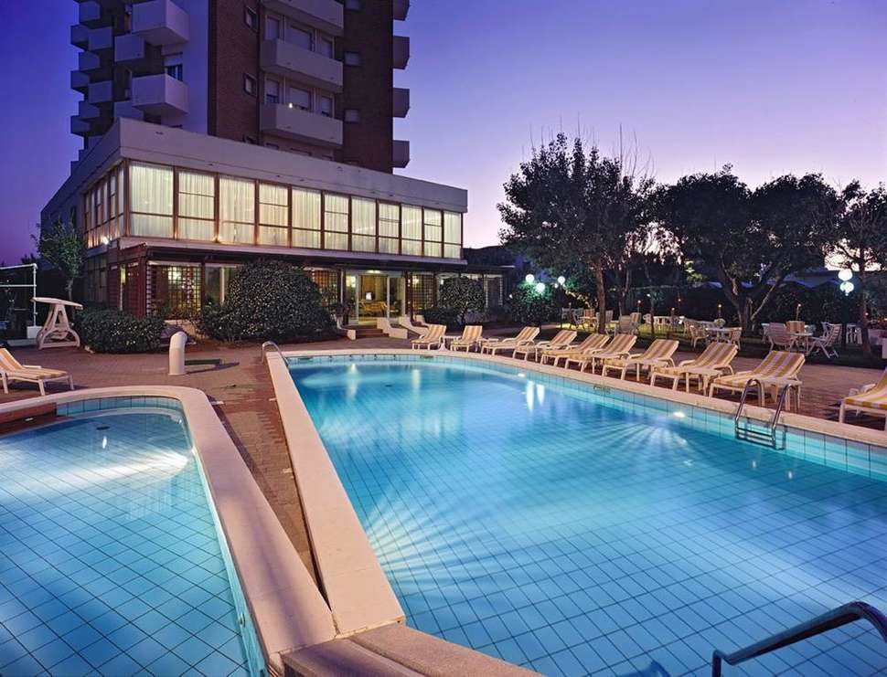 Hotel Alexandra Plaza