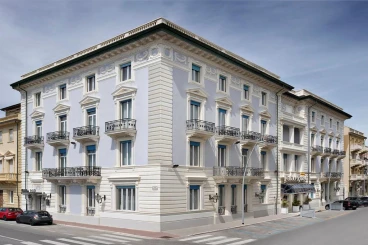 Palace Viareggio