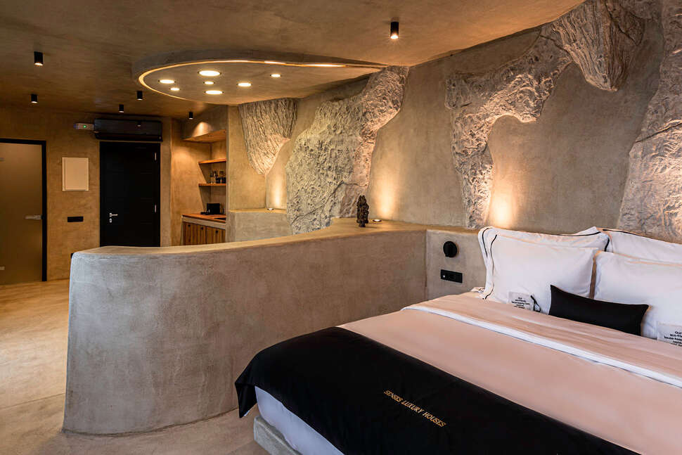 Senses Luxury Houses